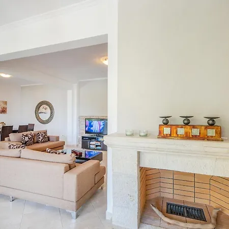 Christina Villa Nisaki (Corfu)